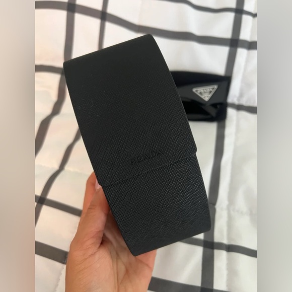 PRADA Sunglasses with Triangle Logo - Picture 7 of 10